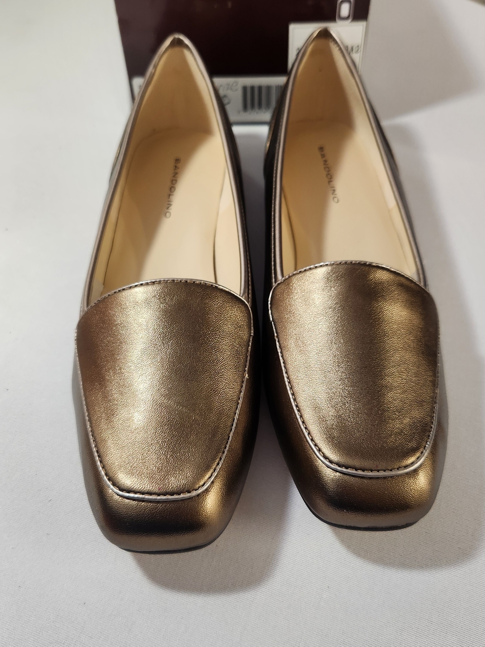 ⭐️NWT Bandolino Liberty 3 Bronze Metallic Loafers Flat Shoes Square Toe Size 8.5